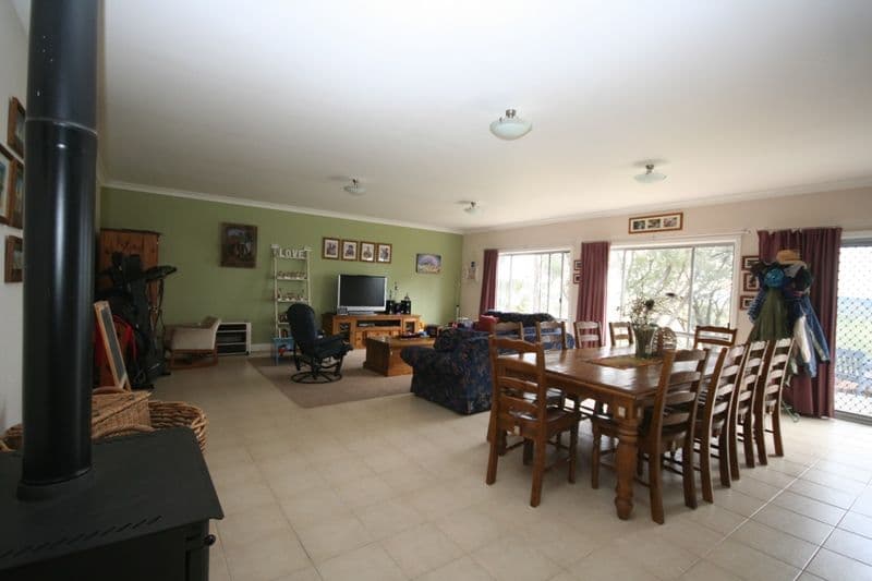 91 Marks Crescent, OBERON NSW 2787, Oberon - Thumbnail 4