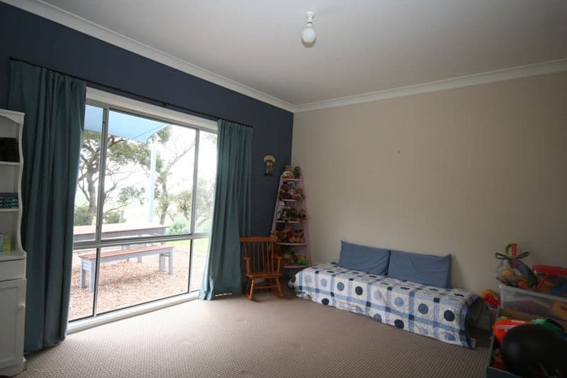 91 Marks Crescent, OBERON NSW 2787, Oberon - Thumbnail 7
