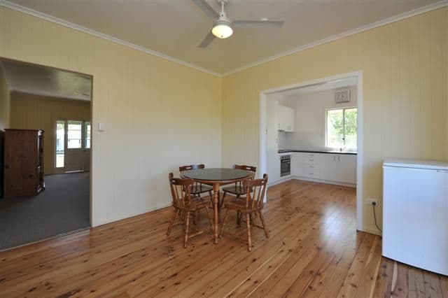 47 Arthur Street, DALBY QLD 4405, Dalby - Thumbnail 3