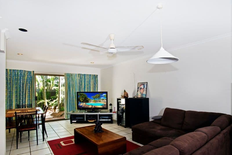 83 Noosa Parade, NOOSA HEADS QLD 4567, Noosa Heads - Thumbnail 2