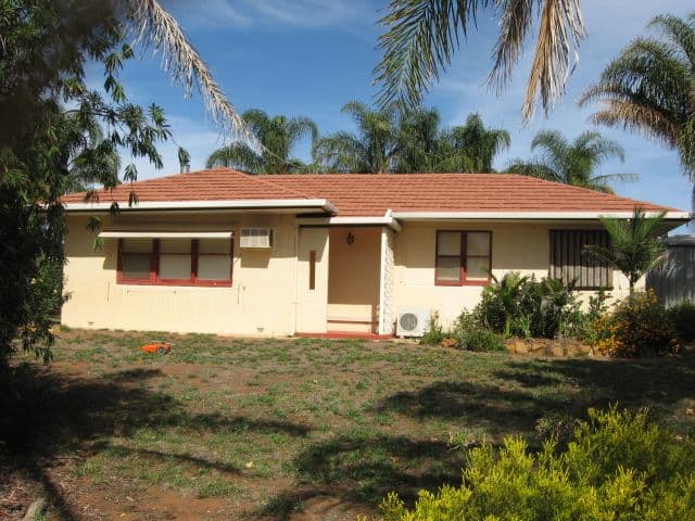 62 Middleton Road, LOXTON SA 5333, Loxton - Image 1