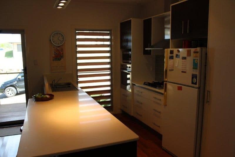 5 Leon Avenue, Rosanna, Rosanna - Thumbnail 3