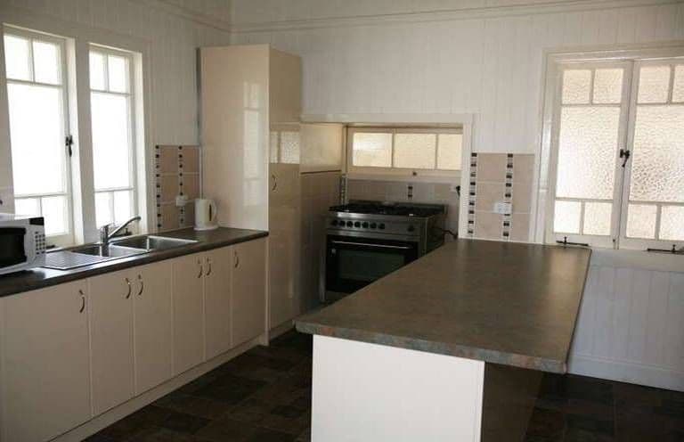 26 Tait Street, WEST MACKAY QLD 4740, West Mackay - Thumbnail 7