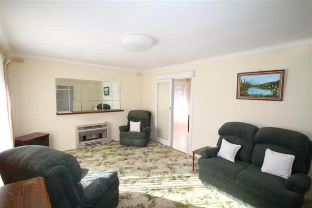 25 Shamrock Avenue, COWES VIC 3922, Cowes - Thumbnail 2