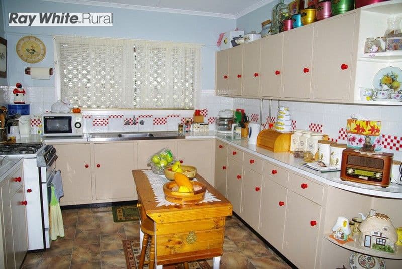 21 Mitchell Street, BEAUDESERT QLD 4285, Beaudesert - Thumbnail 2