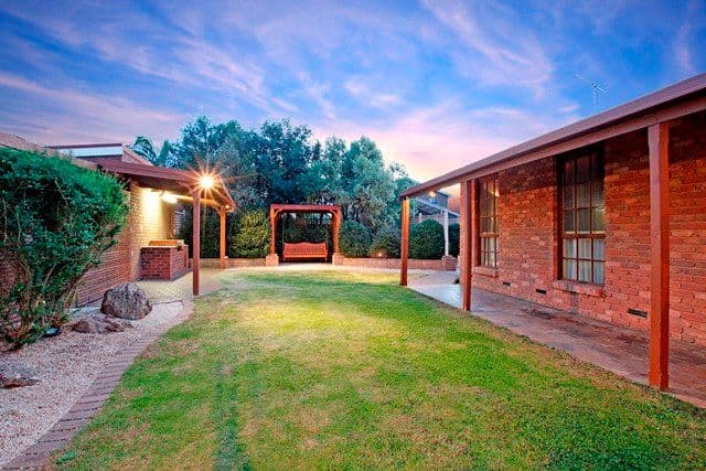 29 Bray Street, RESERVOIR VIC 3073, Reservoir - Thumbnail 4