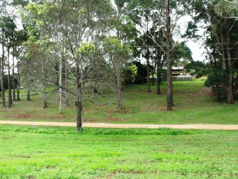 2 Autumn Court, RUSSELL ISLAND QLD 4184, Russell Island - Thumbnail 5