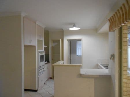 Unit 3, 91 Kent Street, ROCKINGHAM WA 6168, Rockingham - Thumbnail 2