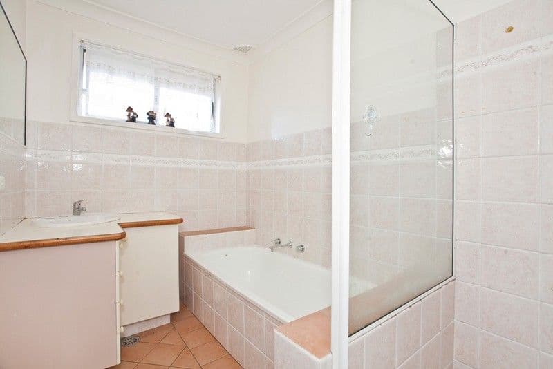 146 National Avenue, LOFTUS NSW 2232, Loftus - Thumbnail 4