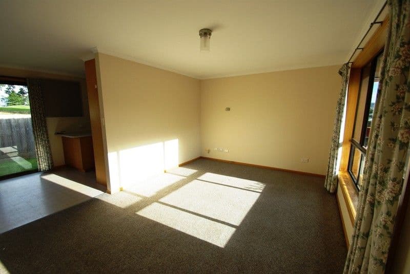 3/38-40 Parklands Parade, NEWNHAM TAS 7248, Newnham - Thumbnail 3