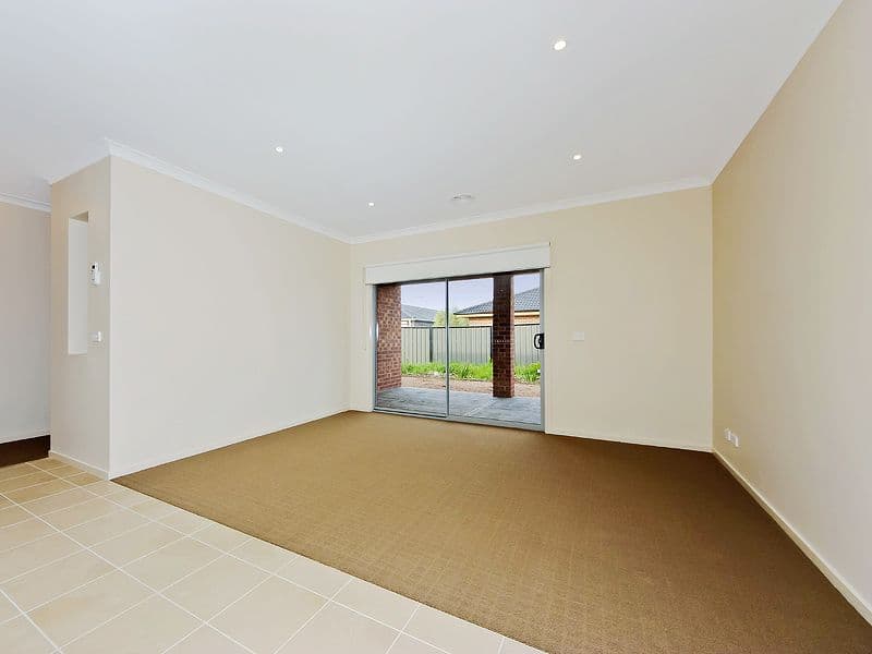 12 Brookwood Street, TARNEIT VIC 3029, Tarneit - Thumbnail 5