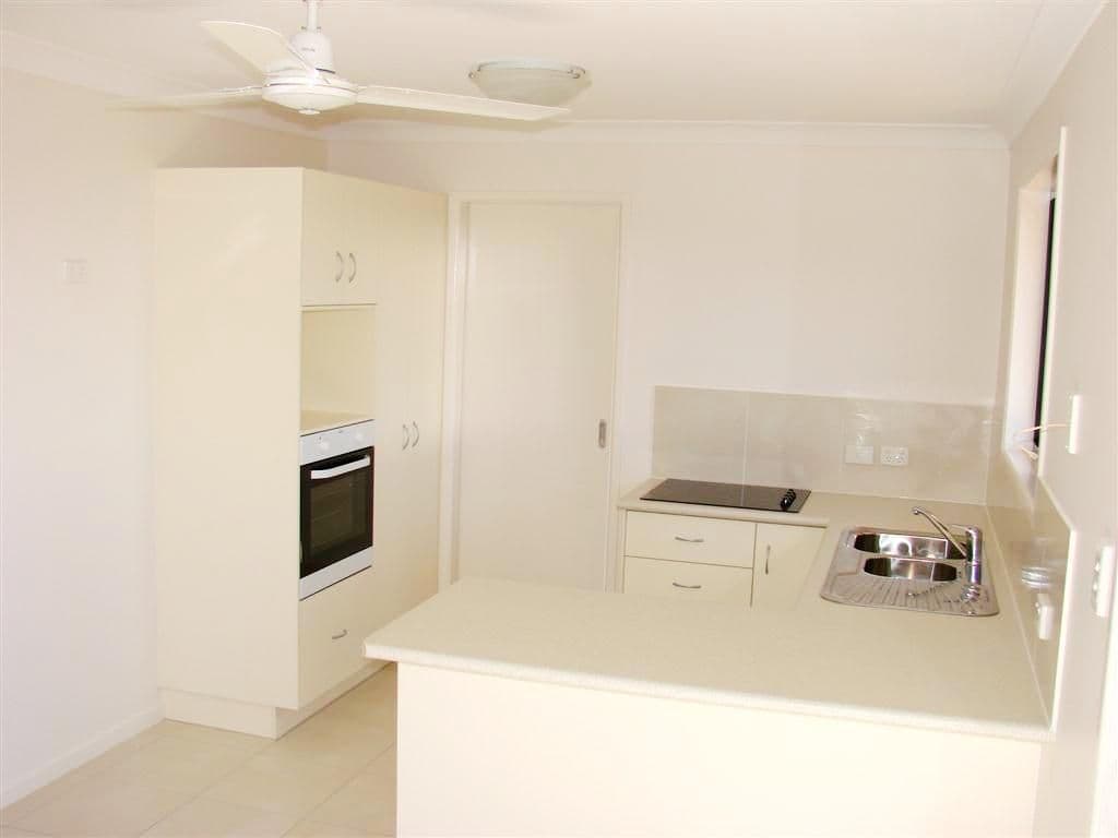 191 Lucas Street, GRACEMERE QLD 4702, Gracemere - Thumbnail 3