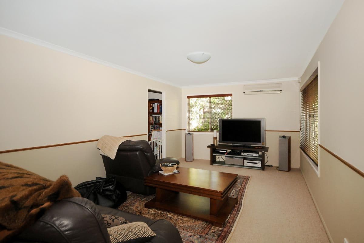 4 Highfields Road, HIGHFIELDS QLD 4352, Highfields - Thumbnail 2