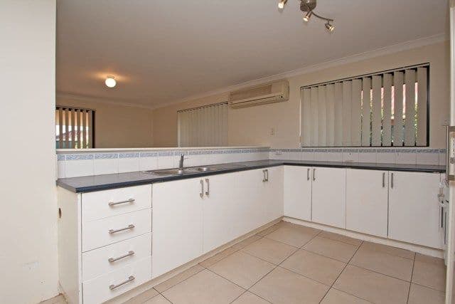 87 Bayside Boulevard, PORT KENNEDY WA 6172, Port Kennedy - Thumbnail 5