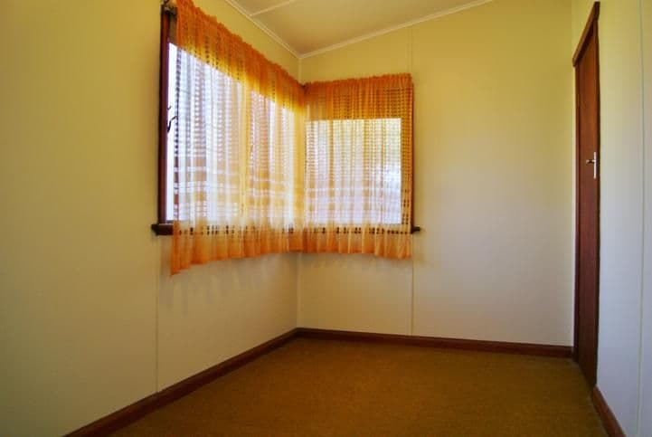 8 Currawong Street, YOUNG NSW 2594, Young - Thumbnail 8