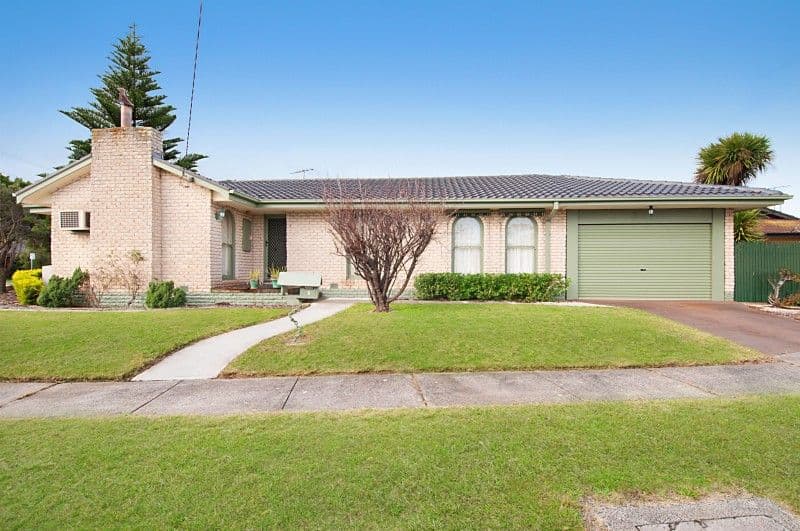 1 Muirfield Court, FRANKSTON VIC 3199, Frankston - Image 1