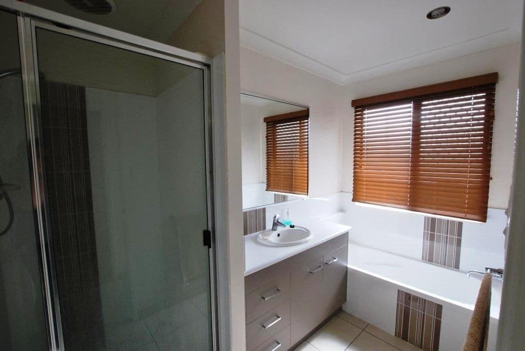 22 Kristy Crescent, EIMEO QLD 4740, Eimeo - Thumbnail 6