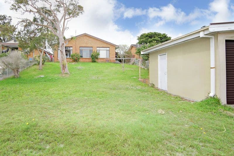 69 Moss Avenue, TOUKLEY NSW 2263, Toukley - Thumbnail 4