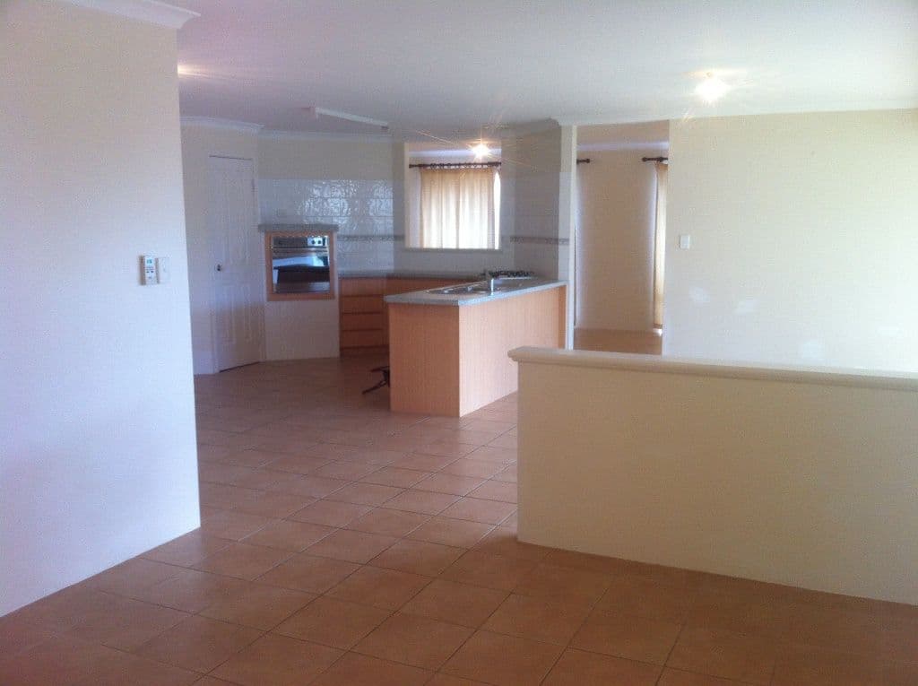 25 Liesham Court, BALDIVIS WA 6171, Baldivis - Thumbnail 4