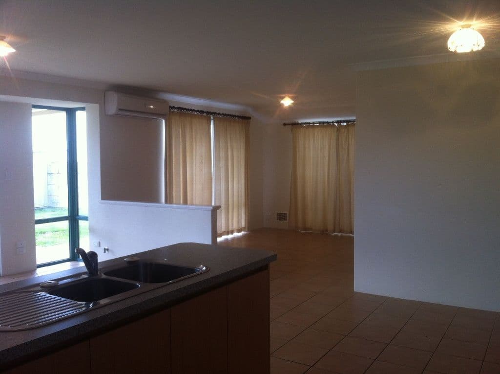 25 Liesham Court, BALDIVIS WA 6171, Baldivis - Thumbnail 8