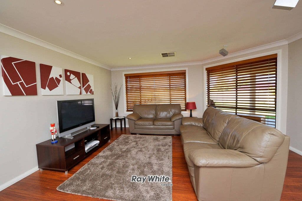 63 Grant Street, TAMWORTH NSW 2340, Tamworth - Thumbnail 4