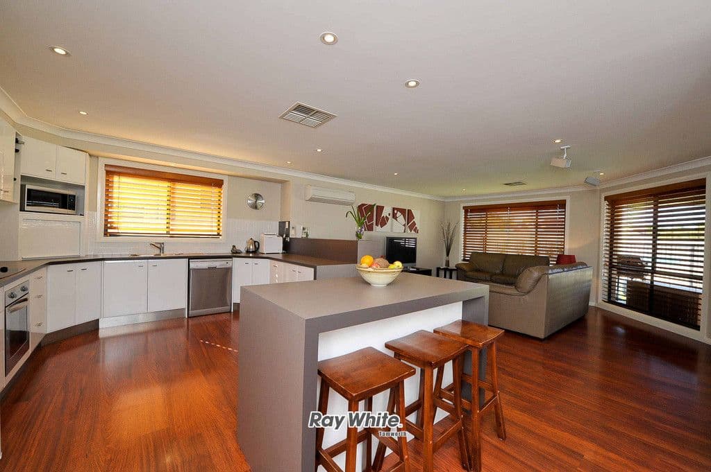 63 Grant Street, TAMWORTH NSW 2340, Tamworth - Thumbnail 6