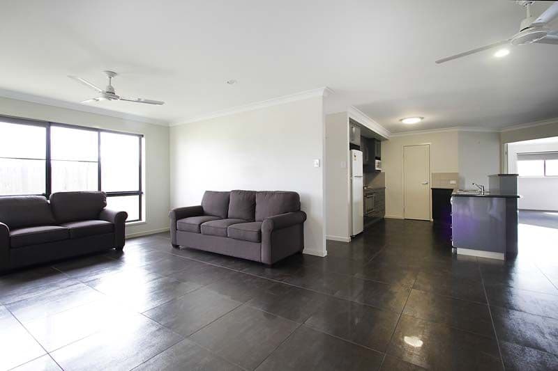 21 Firefly Crescent, OORALEA QLD 4740, Ooralea - Thumbnail 4