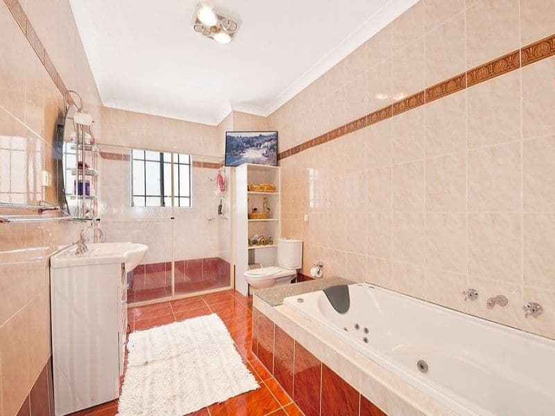 68 Knox Street, BELMORE NSW 2192, Belmore - Thumbnail 5