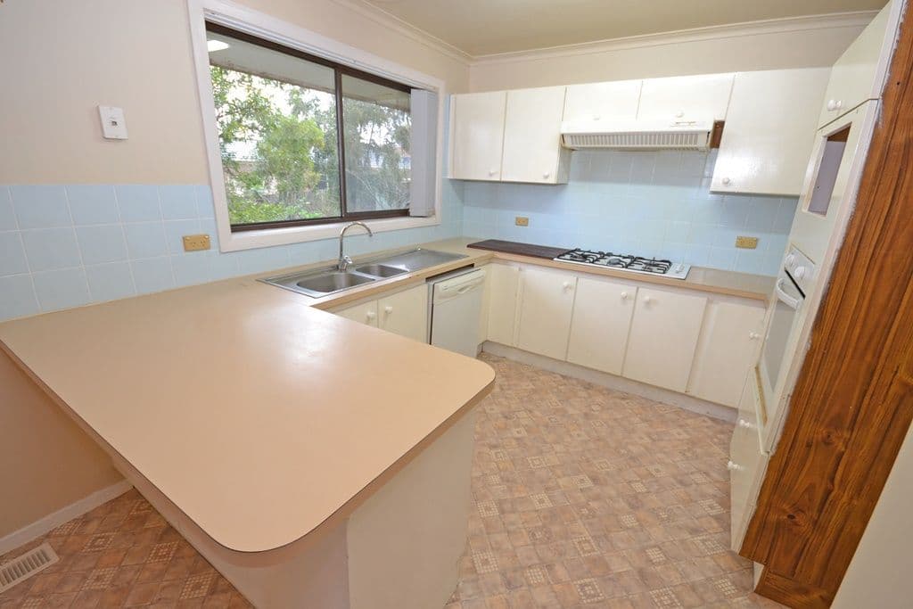 1 Hale Avenue, MOUNT CLEAR VIC 3350, Mount Clear - Thumbnail 4