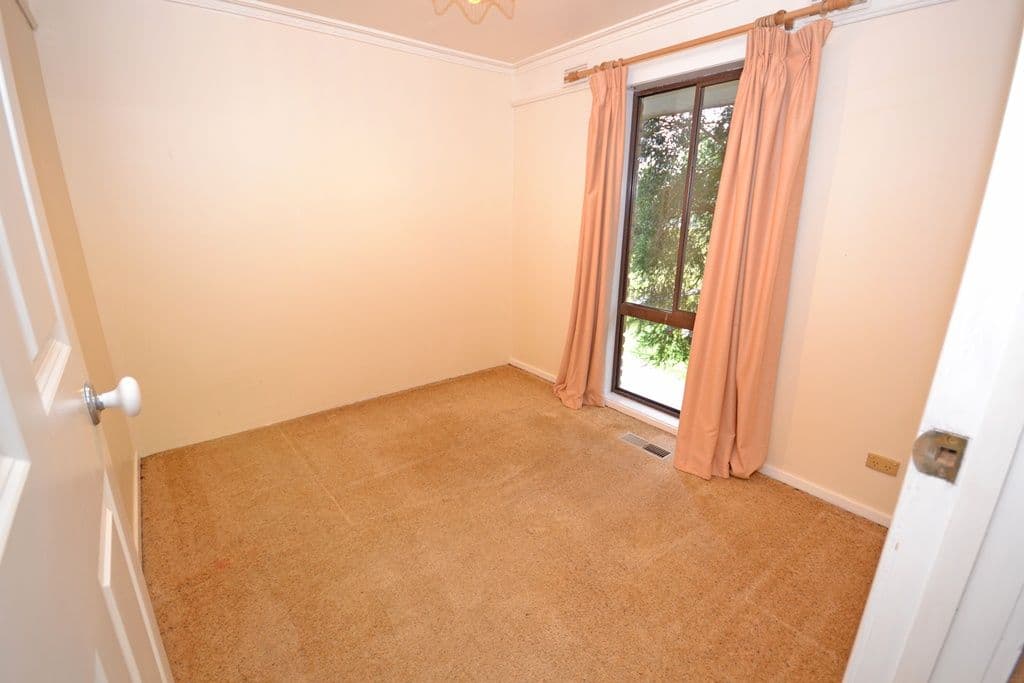 1 Hale Avenue, MOUNT CLEAR VIC 3350, Mount Clear - Thumbnail 8