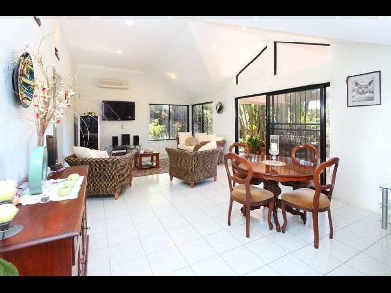 3 Whiteley Close, BROOKFIELD QLD 4069, Brookfield - Thumbnail 5