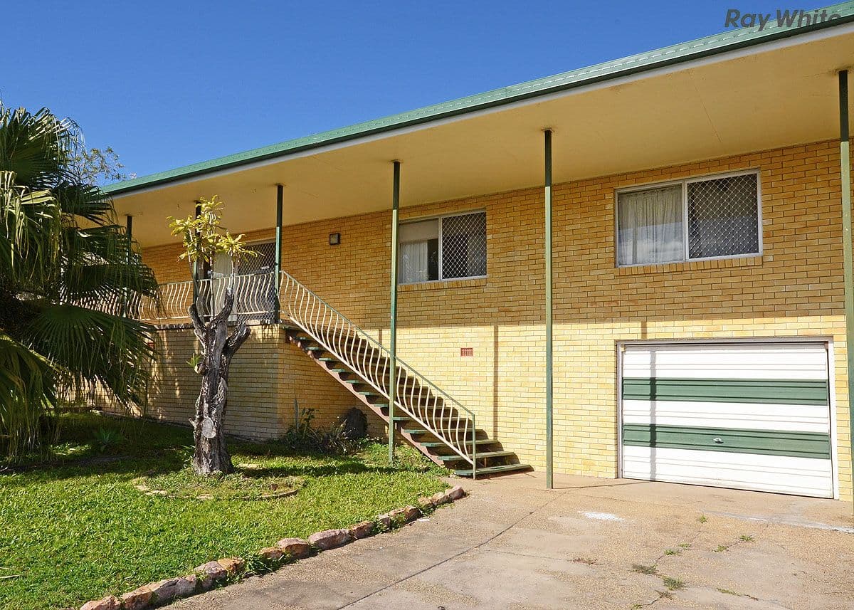 387 Boat Harbour Drive, SCARNESS QLD 4655, Scarness - Image 1