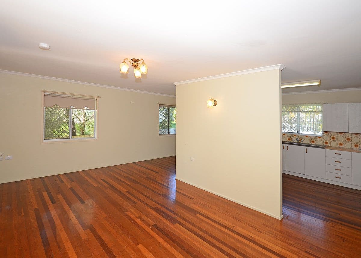 387 Boat Harbour Drive, SCARNESS QLD 4655, Scarness - Thumbnail 8