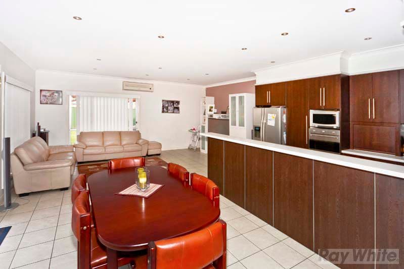 238 Prairie Vale Road, BOSSLEY PARK NSW 2176, Bossley Park - Thumbnail 3