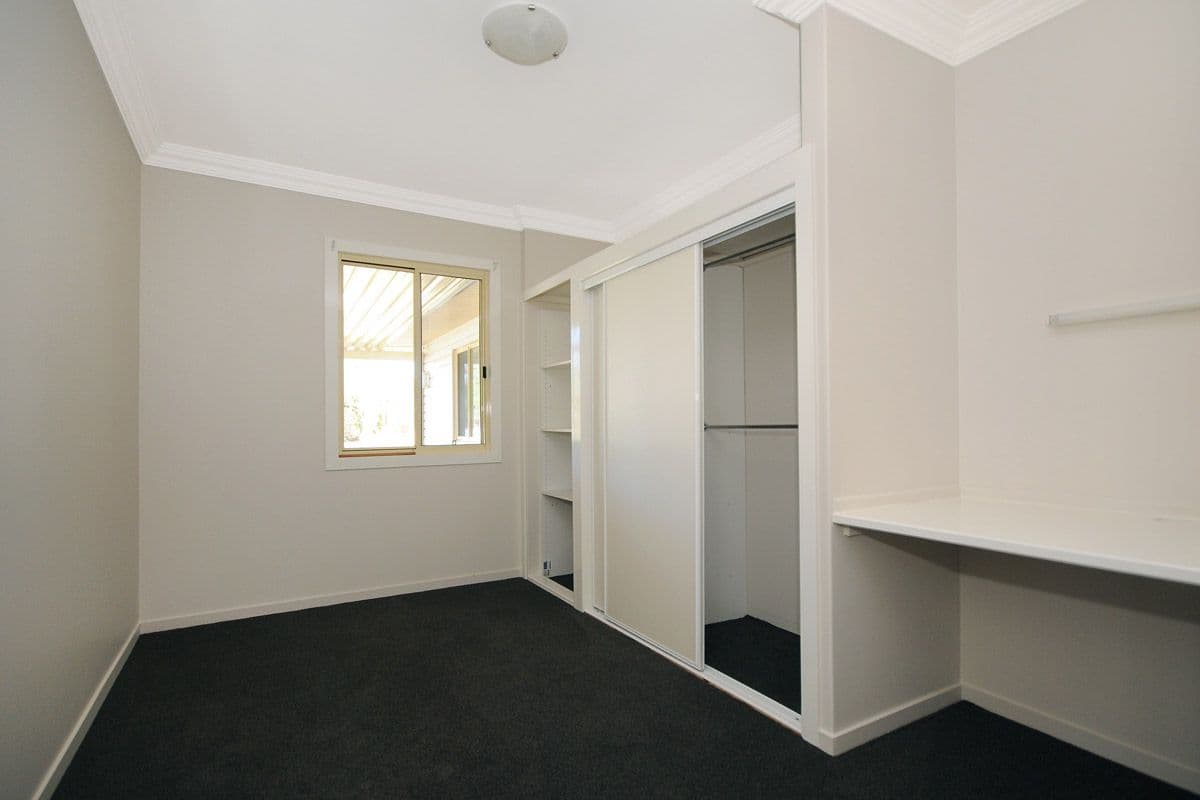 15 Shennan Street, HARRISTOWN QLD 4350, Harristown - Thumbnail 5