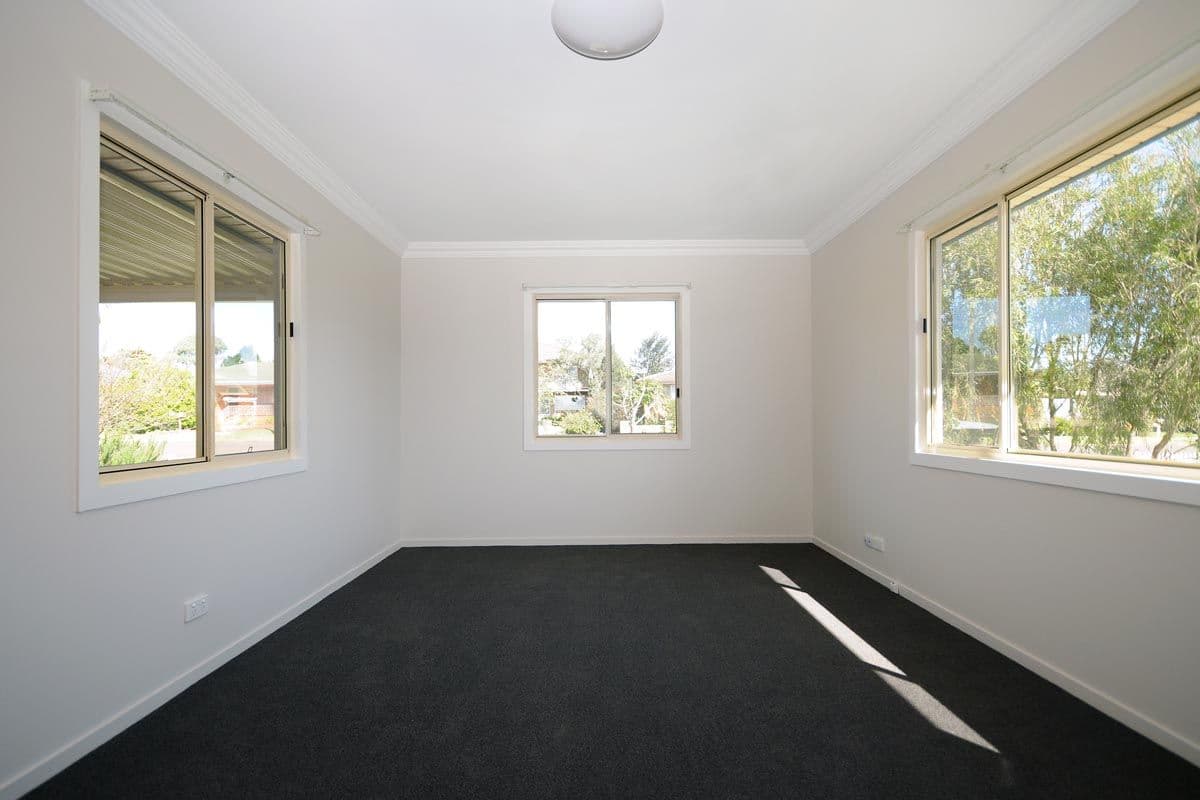 15 Shennan Street, HARRISTOWN QLD 4350, Harristown - Thumbnail 2
