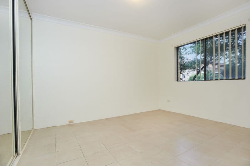 14A Central Avenue, WESTMEAD NSW 2145, Westmead - Thumbnail 4