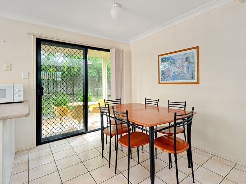 38 Dyson Street, SUNNYBANK QLD 4109, Sunnybank - Thumbnail 3