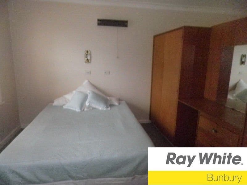 2/9 Reading Street, BUNBURY WA 6230, Bunbury - Thumbnail 3