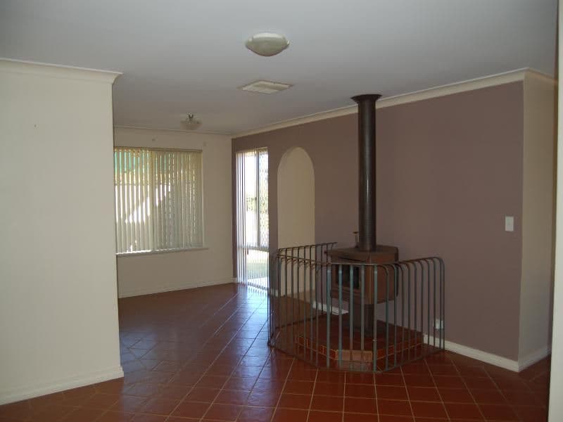 7 St Annes Terrace, MEADOW SPRINGS WA 6210, Meadow Springs - Thumbnail 3