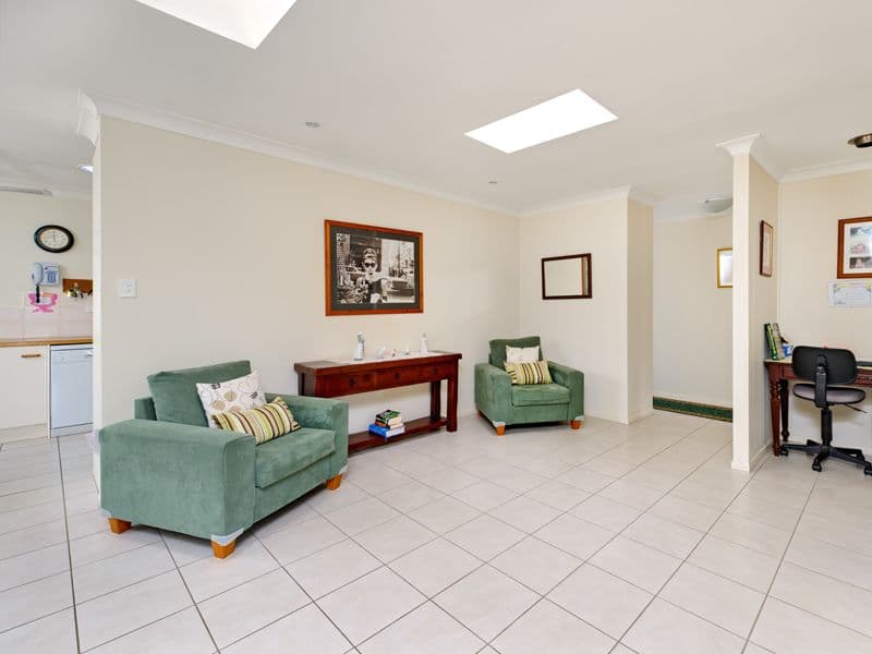 10 Cottonvale Street, COOPERS PLAINS QLD 4108, Coopers Plains - Thumbnail 3