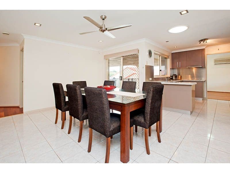 28 Delavan Street, WISHART QLD 4122, Wishart - Thumbnail 4