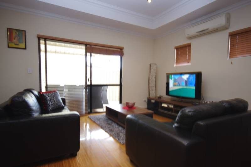 17a Garnett Place, BALGA WA 6061, Balga - Thumbnail 3