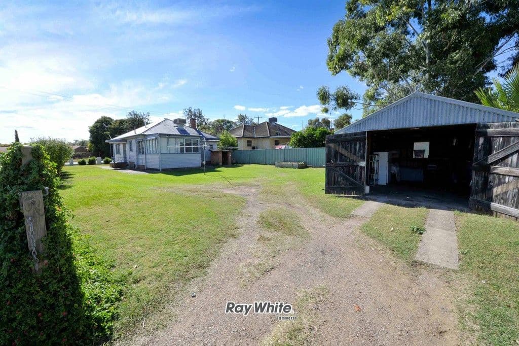 12 Jewry Street, TAMWORTH NSW 2340, North Tamworth - Thumbnail 3