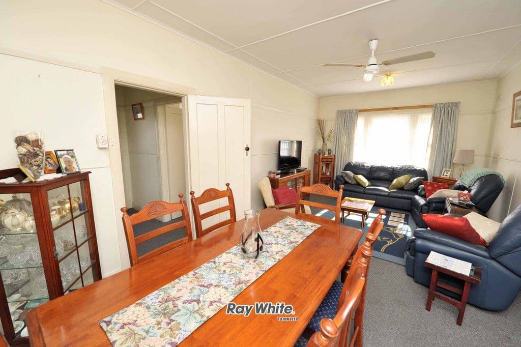 12 Jewry Street, TAMWORTH NSW 2340, North Tamworth - Thumbnail 8