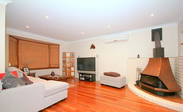 17 Foley Street, GEORGES HALL NSW 2198, Georges Hall - Thumbnail 5
