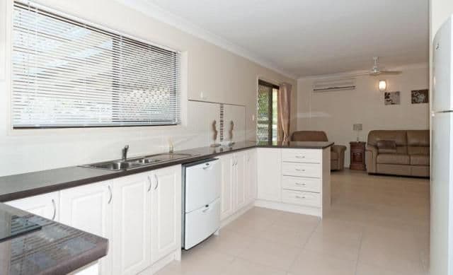 6-8 Aster Street, YAMANTO QLD 4305, Yamanto - Thumbnail 3