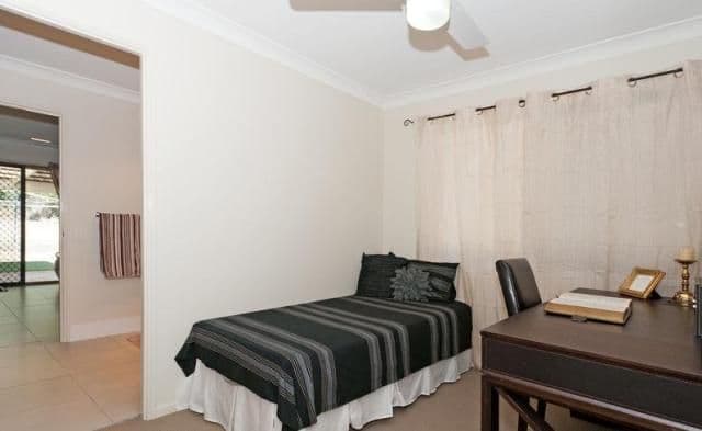 6-8 Aster Street, YAMANTO QLD 4305, Yamanto - Thumbnail 4