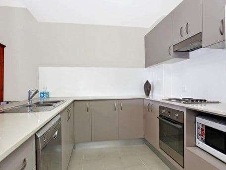 215-217 Pacific Highway, CHARLESTOWN NSW 2290, Charlestown - Thumbnail 2