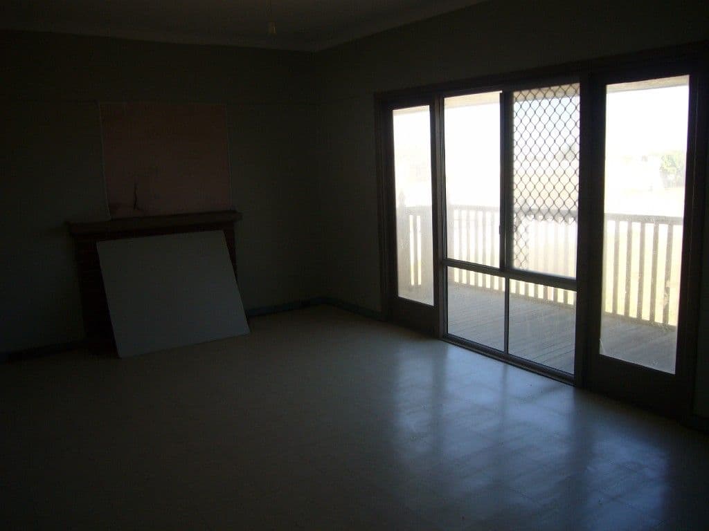 11 Maley Way, BEACHLANDS WA 6530, Beachlands - Thumbnail 4
